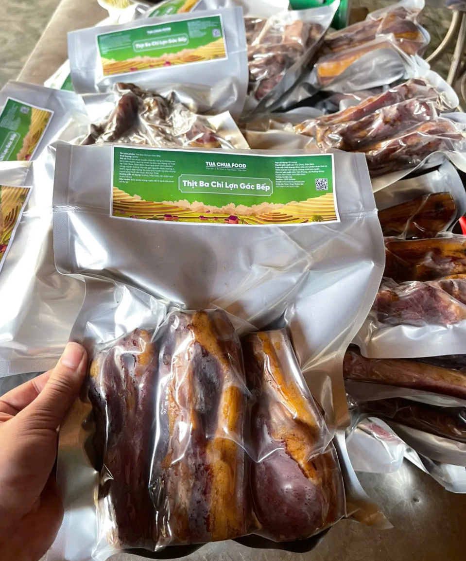 Thịt Lợn ba chỉ gác bếp (HTX Nông nghiệp Tiên Phong) - Sản phẩm OCOP 03 sao