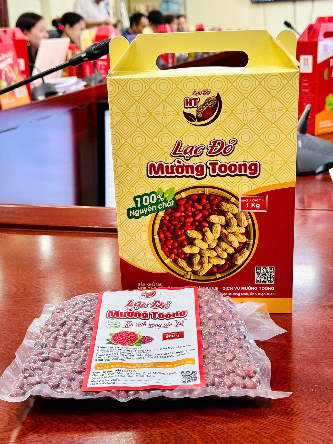 Lạc đỏ Mường Toong